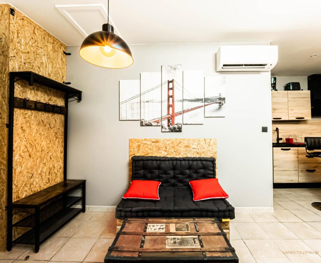 Centre Historique - Free Parking - Self Checkin - Wifi - Industriel - Sleepntripbeziers Διαμέρισμα Εξωτερικό φωτογραφία